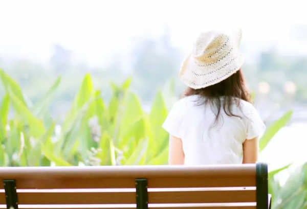 20歲女子自述：沒有遇到一個好人，想打工卻差點別人賣了