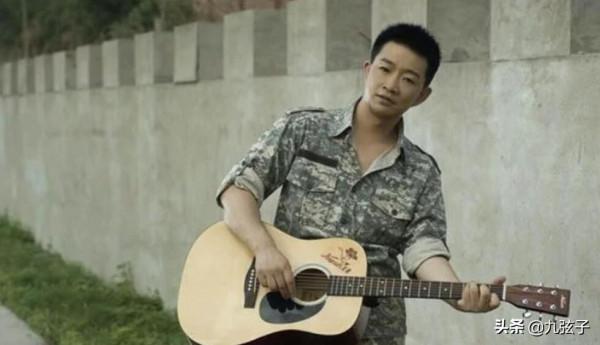 軍旅歌手曾德洪：愛部隊就是愛自己，對部隊情有獨鍾