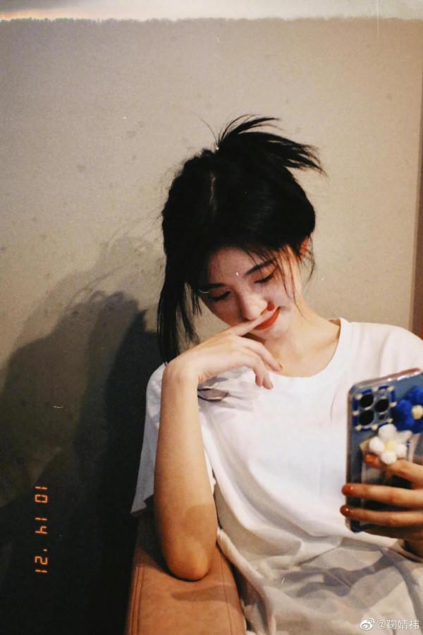 曾舜晞一萬個“救命”飄過，血糖飆升#鞠婧禕曾舜晞掛件女友抱#