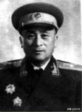 歷史上的40軍,首任軍長是開國上將,副軍長則獲得了少將軍銜 歷史上的40軍,首任軍長是開國上將,副軍長則獲得了少將軍銜