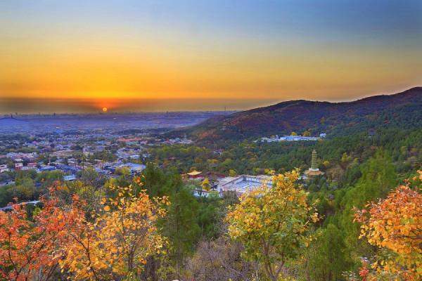 北京適合秋天遊玩的公園，公交直達門票10元，山清水秀紅葉迷人