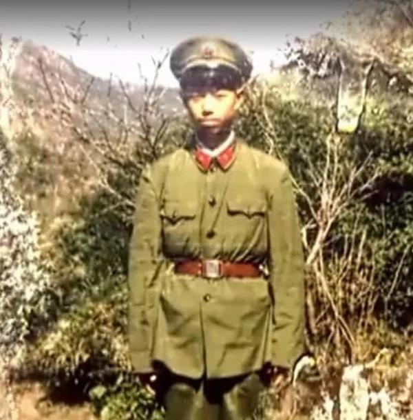 安徽兵王僅初中文化,入伍34年有召必回,退役後女兒繼承父業 安徽兵王僅初中文化,入伍34年有召必回,退役後女兒繼承父業