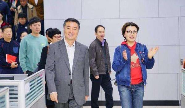 李瑞英&colon;工作28年零失誤&comma;新聞播出前得知兒子墜樓&comma;仍含淚完成工作