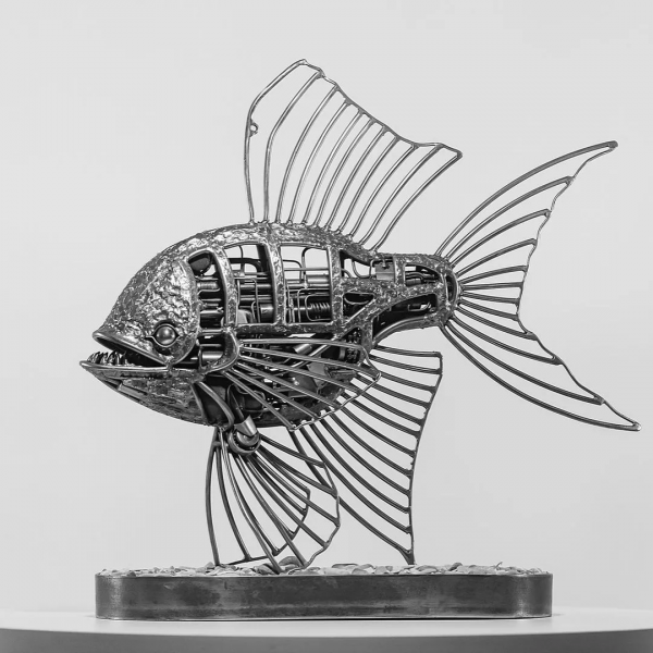 Denis Kulikov 和他的炫酷機甲風動物雕塑