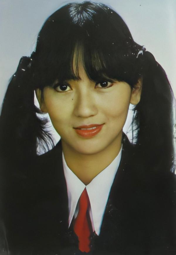 68歲趙雅芝：離過一次婚，32歲再婚也幸福，前夫後夫的孩子都是寶