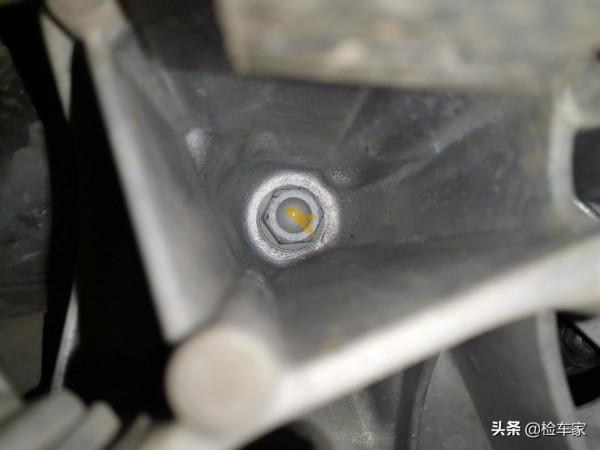 有錢就該冤大頭?700萬買輛勞斯萊斯庫裡南險被宰,良心車商一枚 有錢就該冤大頭?700萬買輛勞斯萊斯庫裡南險被宰,良心車商一枚