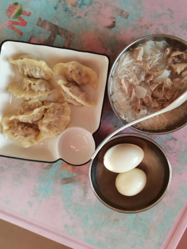 曬一曬最近母女倆偶爾的三餐 曬一曬最近母女倆偶爾的三餐