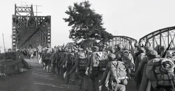 1941年他身中六彈壯烈犧牲,25歲孕妻獨闖敵營要頭顱,終生未再嫁 1941年他身中六彈壯烈犧牲,25歲孕妻獨闖敵營要頭顱,終生未再嫁