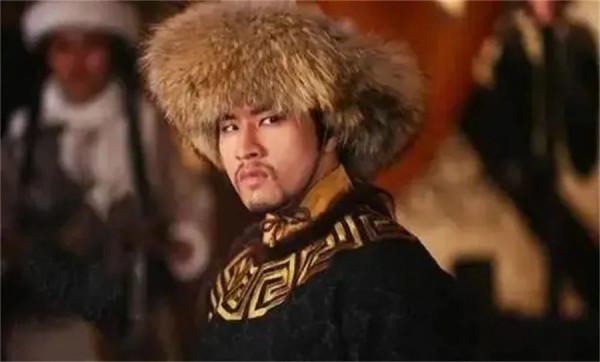 讀金軍扶立“偽楚”有感：抗金很艱難，降金也危險