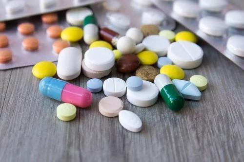 醫生提醒：奧美拉唑在這3種情況下才需要用，別再亂吃了