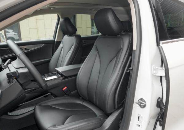 二線豪華SUV對比:林肯航海家or沃爾沃XC60誰更好? 二線豪華SUV對比:林肯航海家or沃爾沃XC60誰更好?