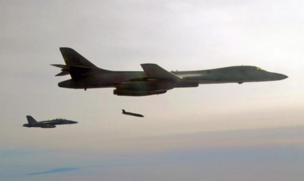 10月29日,美軍嚇俄碰釘子,美艦又現南海,印度誓言全控克什米爾 10月29日,美軍嚇俄碰釘子,美艦又現南海,印度誓言全控克什米爾