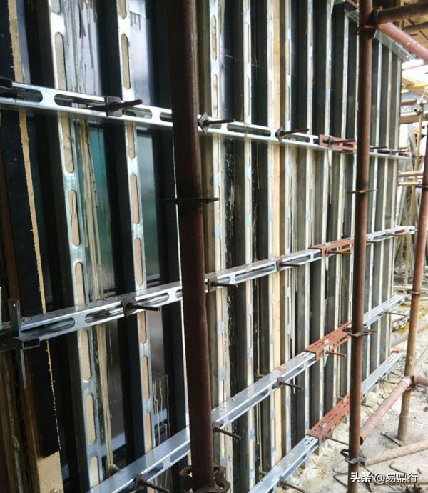 易鼎行YDX全鋼主龍骨（鋼背楞）替代傳統雙直徑48圓管