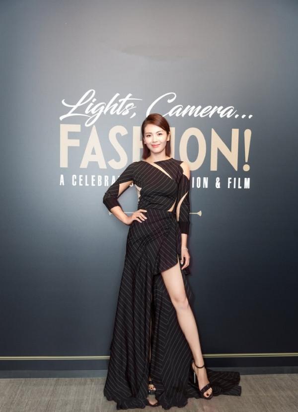 劉濤不得了！穿開叉裙驚豔全場，這才是40歲女人最美的模樣