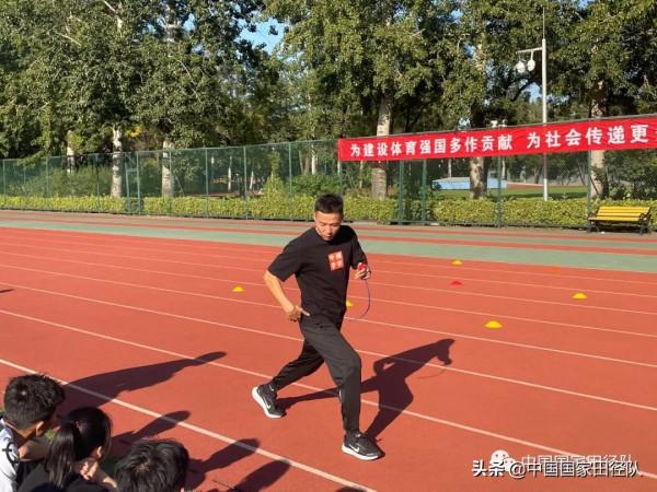 場外丨和蘇炳添 李玲 王春雨 吳智強一起上課是種什麼體驗？