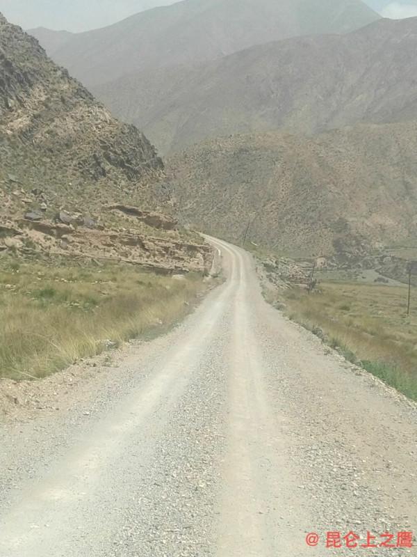 崑崙山的穿越——花石峽、冬給措納湖至香日德