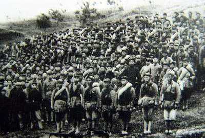 湘鄂贛游擊隊改編，與國民黨簽訂合作協議，遠在延安毛主席極不滿