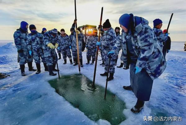 達裡湖冬捕開始啦!快來一睹這場神秘的盛宴吧! 達裡湖冬捕開始啦!快來一睹這場神秘的盛宴吧!
