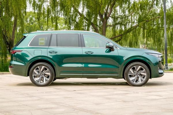 單挑不如群挑？8月新能源銷量公佈，理想一挑三，比亞迪都才第二