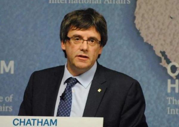 中法海軍力量對比，德國政客直言上當，抱怨被假新聞騙慘了