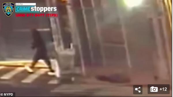 61歲中國大叔在紐約撿瓶子，被暴打昏迷8個月，最近去世了