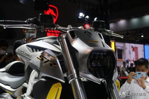 摩博會丨宗申賽科龍 公升級運動巡航驚豔來襲、多款新車釋出