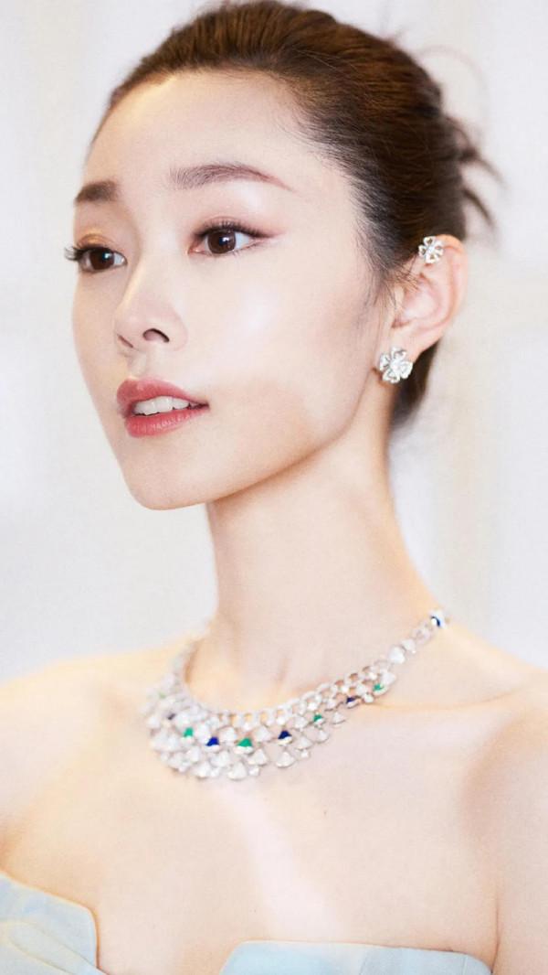 宋軼，擁有似水柔情的少女氣息