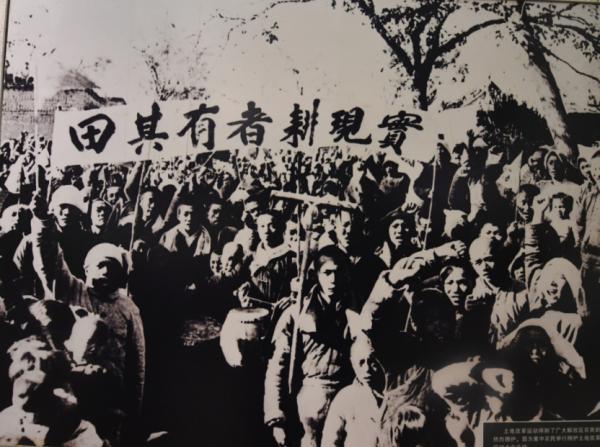 滿門將才!12個子女皆是人中龍鳳,1位省委書記,1位上將1位主席 滿門將才!12個子女皆是人中龍鳳,1位省委書記,1位上將1位主席