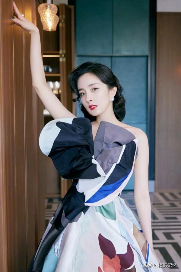 楊冪：賞心悅目