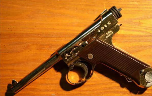 盤點幾款二戰時期的“垃圾”武器,日本有兩件,猜猜是哪把武器 盤點幾款二戰時期的“垃圾”武器,日本有兩件,猜猜是哪把武器