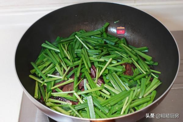 曬曬老公做的下飯菜，食材稀罕不常見，簡單一炒端上桌，越嚼越香