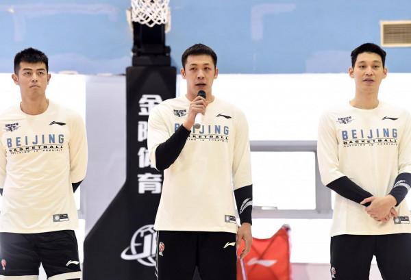 兩岸青年走進首鋼與林書豪翟曉川聊籃球