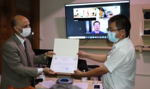 中國在國外到底做了什麼？來聽聽他們的回答！