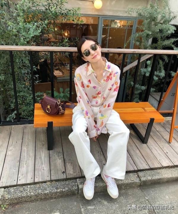 小個子穿平底鞋,做到這“3點”才能顯高顯瘦,否則很容易顯矮 小個子穿平底鞋,做到這“3點”才能顯高顯瘦,否則很容易顯矮