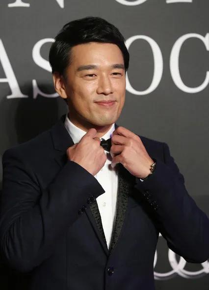 王耀慶的妻子郭晏青：丈夫成名背後有艱辛，每月探班雖累卻也幸福