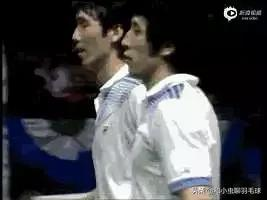 羽毛球雙打戰術之六種該及時上網的情形