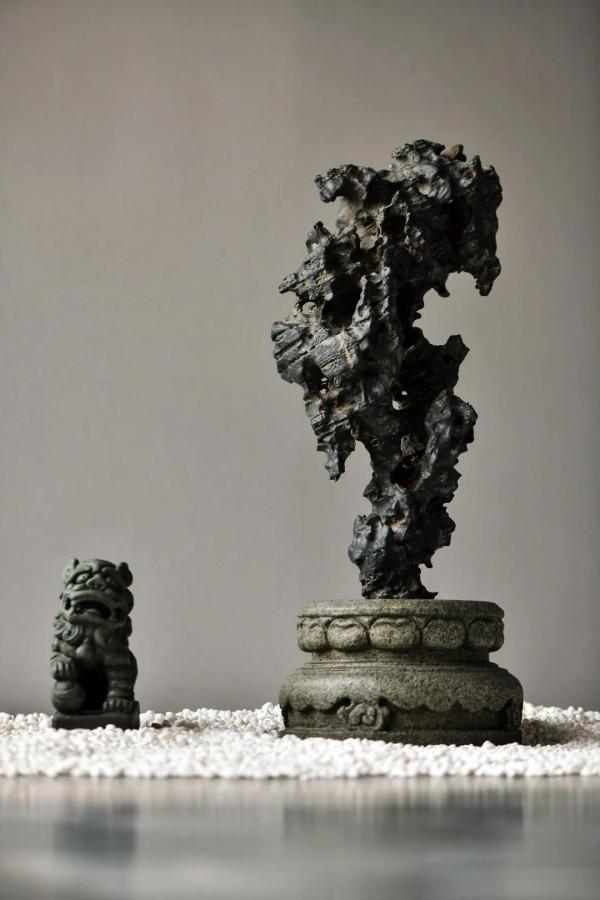 清供｜黑太湖 青石座