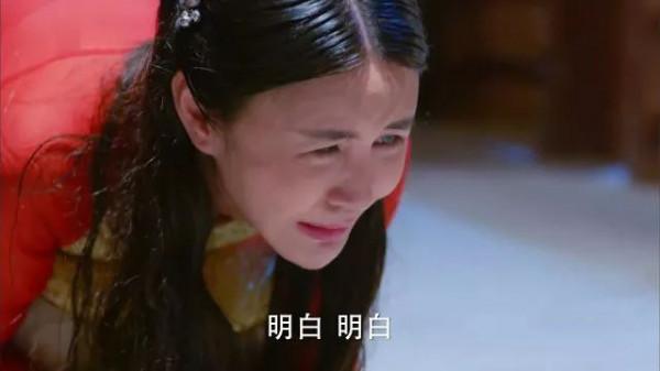 臉上寫滿“假”字，這些整容演員的臉，觀眾看了分分鐘齣戲