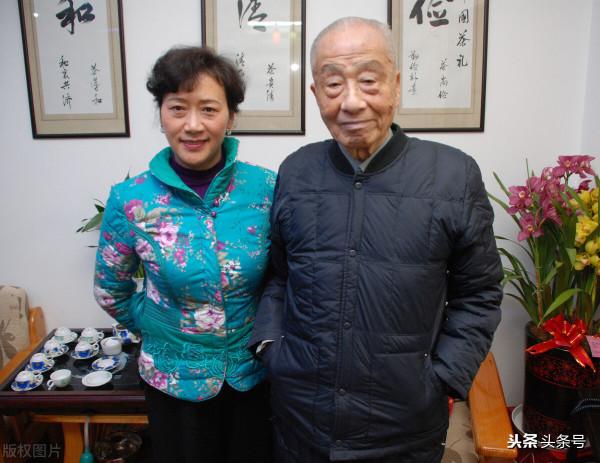 老年再婚或搭夥市場，農村單身婦女前景樂觀，再婚搭夥男人明白嗎