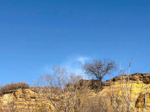 大風颳丟帽子、昔陽燒餅、油醬抿圪鬥,徒步路上故事多 大風颳丟帽子、昔陽燒餅、油醬抿圪鬥,徒步路上故事多