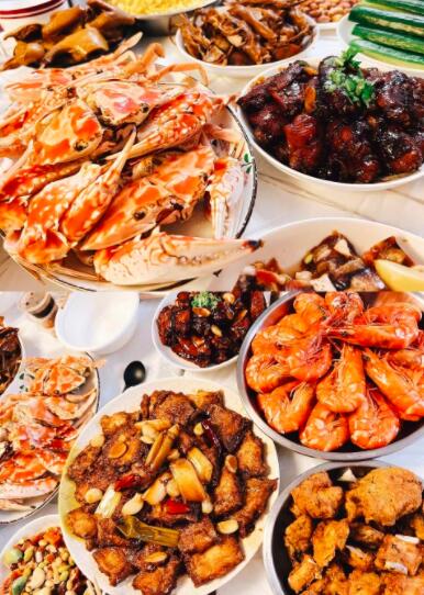 秋瓷炫張傑等9個藝人曬年夜飯，美味又好看，他和父母只吃1道菜