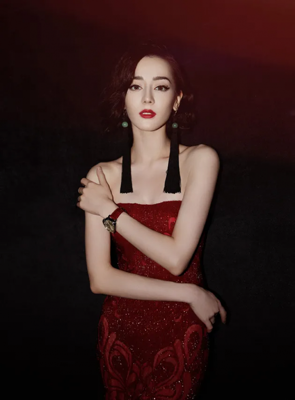 年終王炸古風濾鏡妝 你永遠可以相信故宮紅