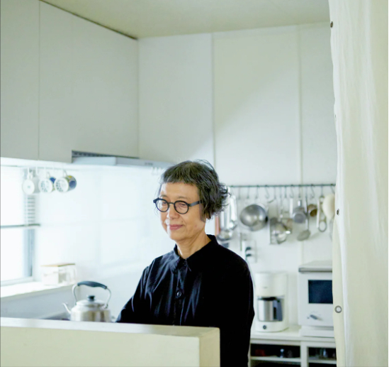 看了這位銀髮奶奶的家居曬照,網友:整潔有序,被圈粉了 看了這位銀髮奶奶的家居曬照,網友:整潔有序,被圈粉了