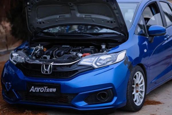 超跑飛度GK5加了渦輪，名副其實的城市小精靈、賽道小鋼炮