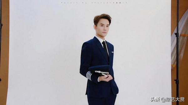 王凱新劇《向風而行》殺青 氣質超群引期待