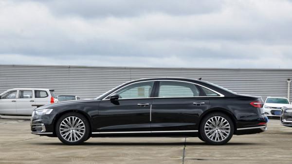 養它才等於養兩臺帕薩特?奧迪A8L用車調查 養它才等於養兩臺帕薩特?奧迪A8L用車調查