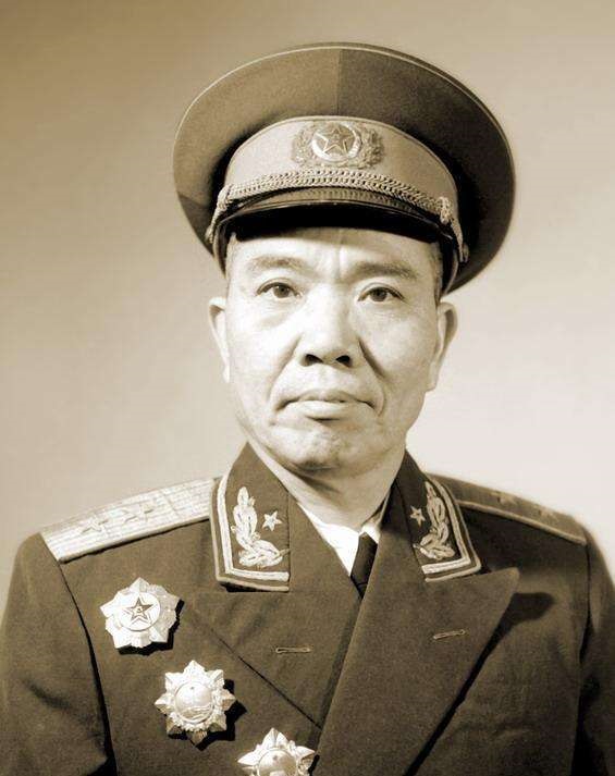 曾經的開國將軍成百上千，如今只剩他們六人，平均年齡已經104歲