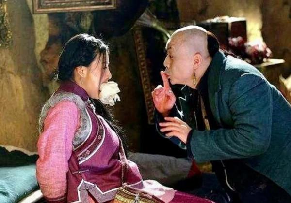 1999年丹江口水底古墓破水現世,引出一樁著名男女緋聞和千古謎案 1999年丹江口水底古墓破水現世,引出一樁著名男女緋聞和千古謎案