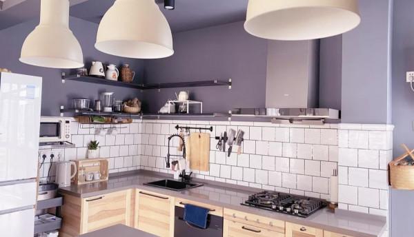 200㎡的房子換成100㎡後,空間縮小一半,家裡反而更井井有條了 200㎡的房子換成100㎡後,空間縮小一半,家裡反而更井井有條了