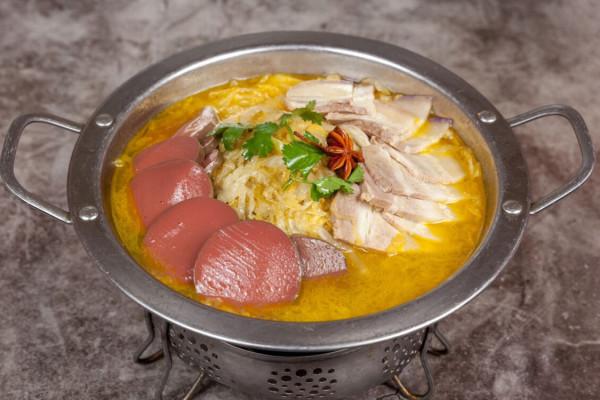 黑龍江、吉林、遼寧有啥“硬菜”？10道東北菜開眼界了，真解饞啊